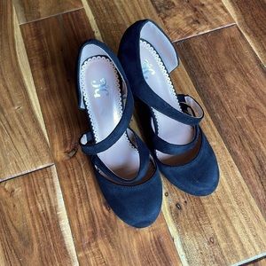 Juicy Couture Black high heel size 7